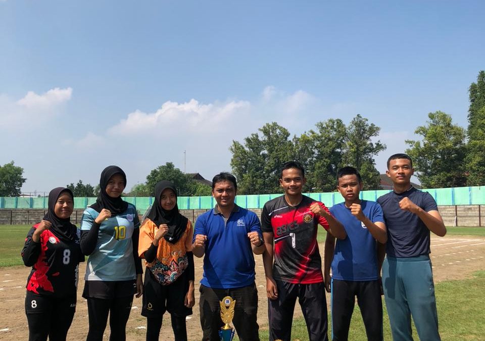 TIGA MEDALI EMAS DAN TIGA MEDALI PERAK DIRAIH SMKN 1 CANGKRINGAN DIY DALAM SEMBADA RUN 2024